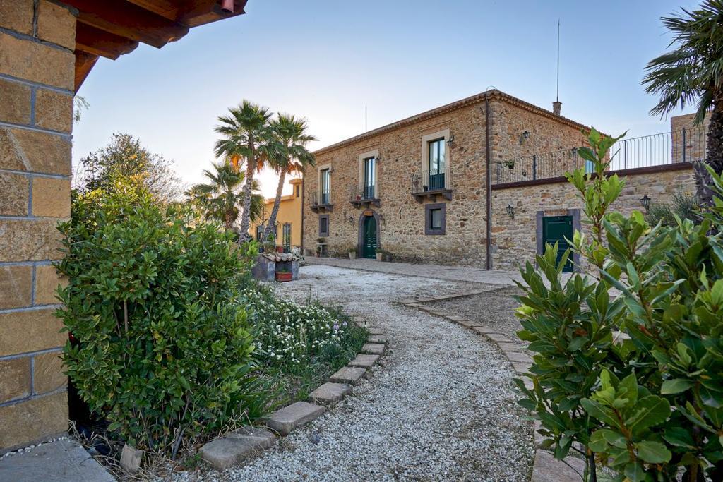 Agriturismo Conte Ruggero Βίλα Centuripe Εξωτερικό φωτογραφία