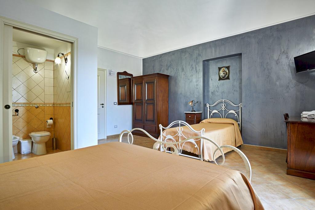Agriturismo Conte Ruggero Βίλα Centuripe Εξωτερικό φωτογραφία