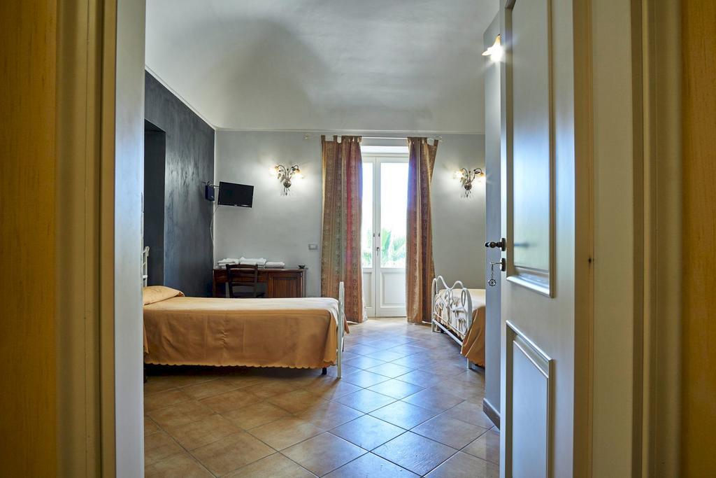 Agriturismo Conte Ruggero Βίλα Centuripe Εξωτερικό φωτογραφία